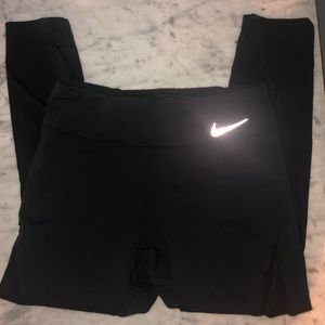 Nike Cropped Leggings